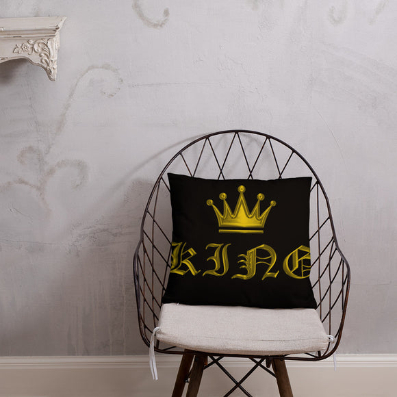 King (Gold) Basic Black Pillow